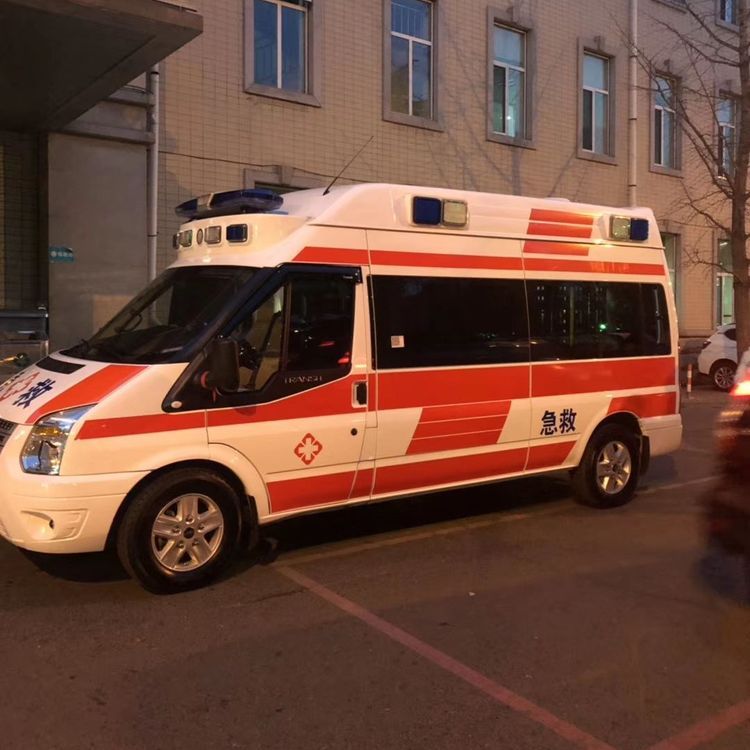 深泽夜间租赁救护车护送病人转院：安全转运的 8 大核心注意事项